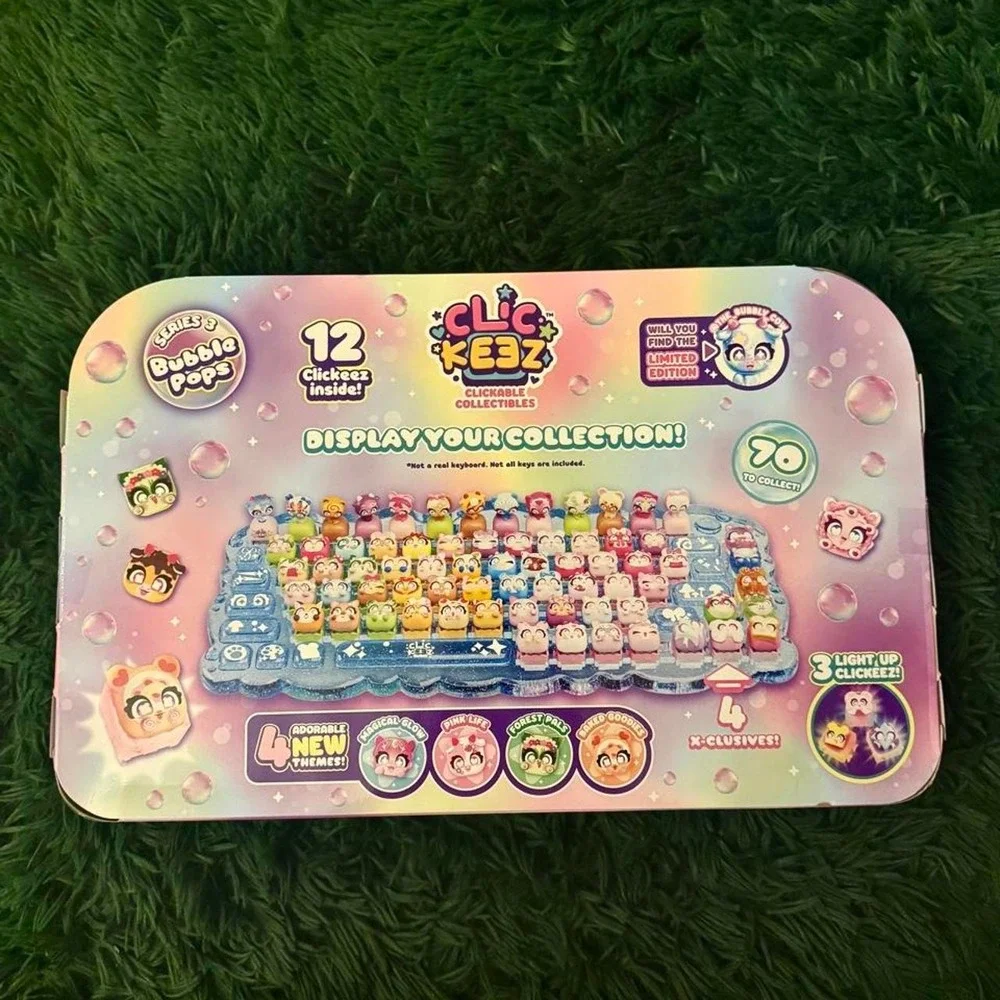 Clic Kezz Keyboard Mega Pack with 50 collectible characters
